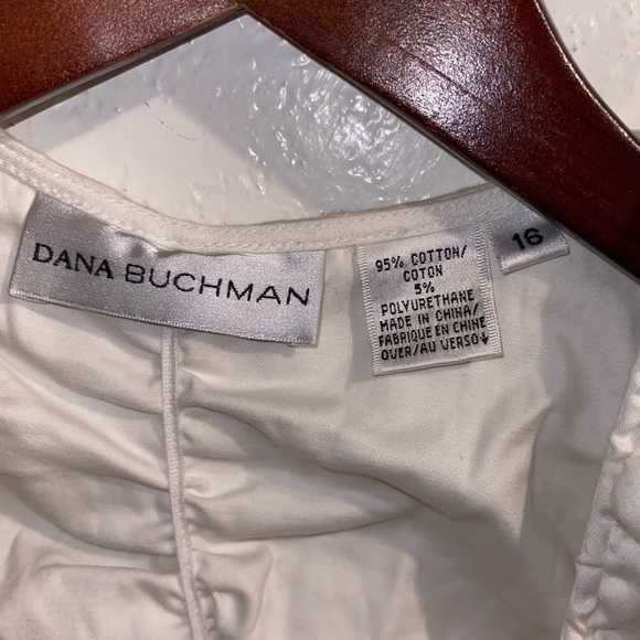 DANA BUCHMAN WHITE RUFFLE TOP - Picture 3 of 3